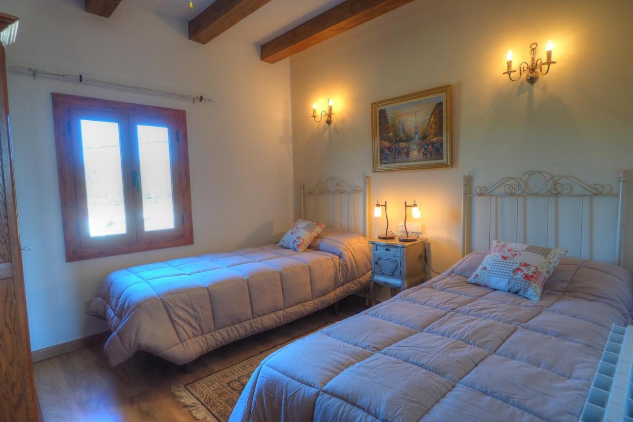 Villa Can Roig By Hello Homes Sitges Sant Pere De Ribes Esterno foto
