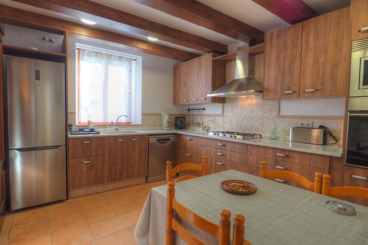 Villa Can Roig By Hello Homes Sitges Sant Pere De Ribes Esterno foto